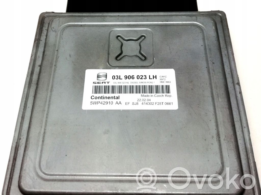 Engine control unit/module   03L906023LH,105KM,5WP42910