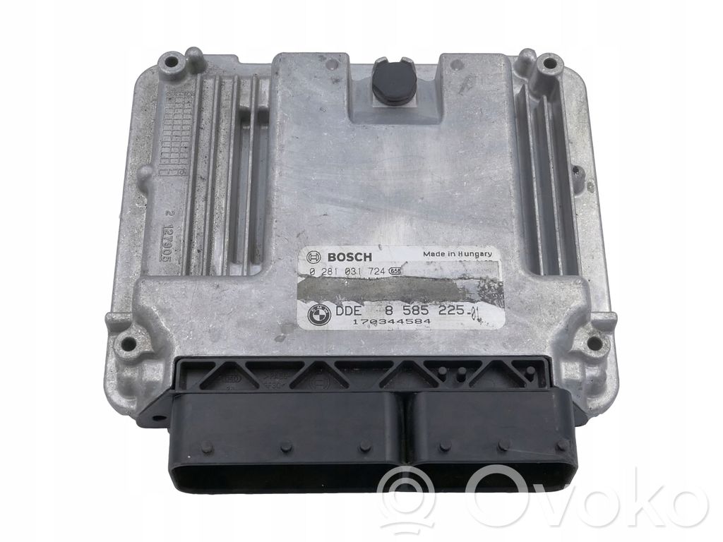 BMW 2 F22 F23 Engine control unit/module 