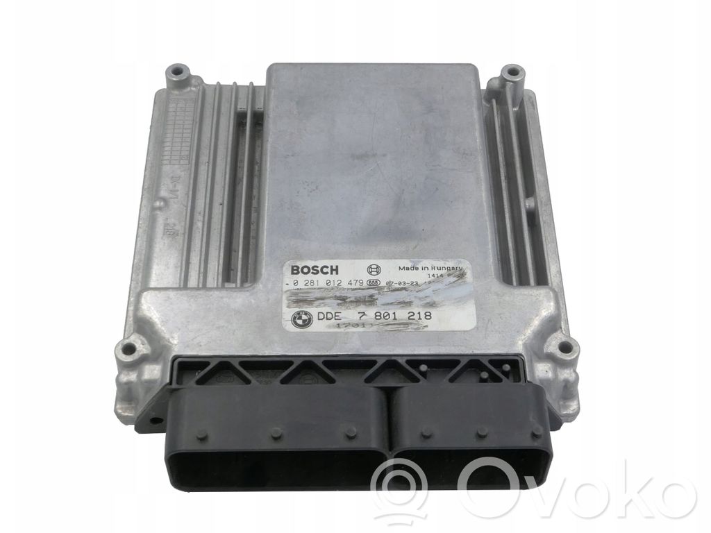 BMW 7 E65 E66 Variklio valdymo blokas 