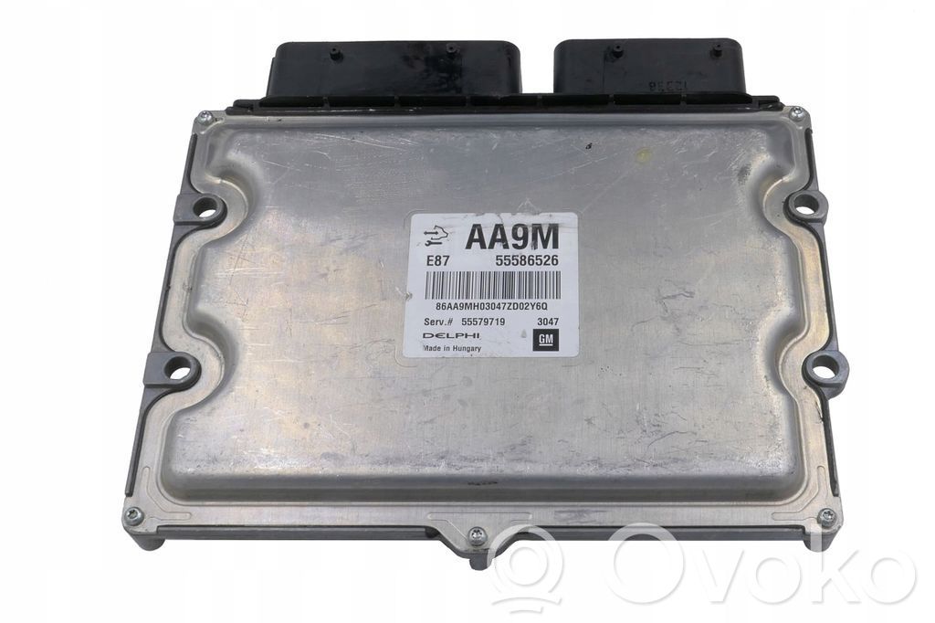 Opel Meriva B Engine control unit/module 