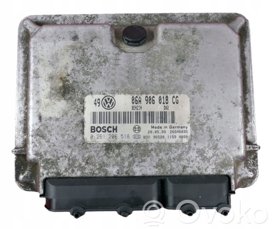 Volkswagen Golf IV Engine control unit/module 