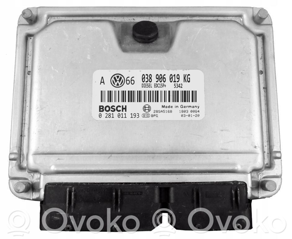 Volkswagen PASSAT B5.5 Engine control unit/module ECU 