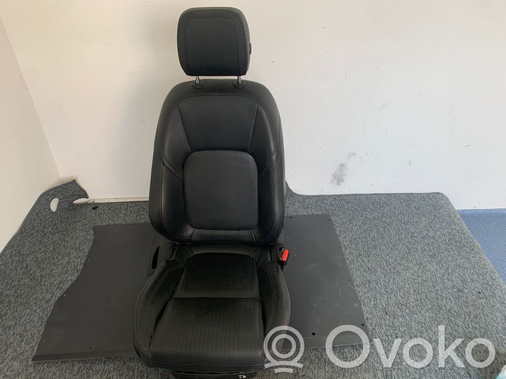 Fotel przedni pasażera   GX6360084BA,L045790