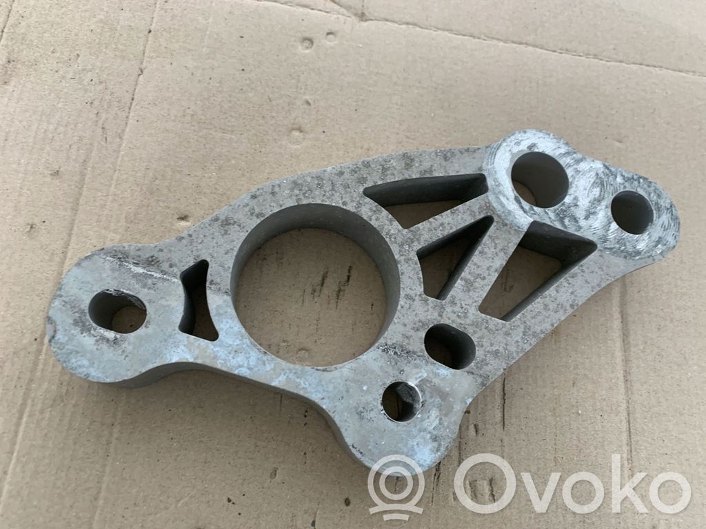 Muu moottoritilan osa   LJ9C5A095AC