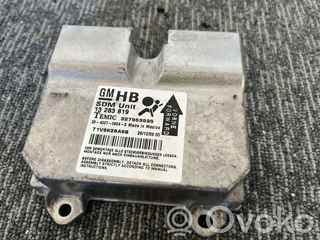 Opel Corsa D Airbag control unit/module 