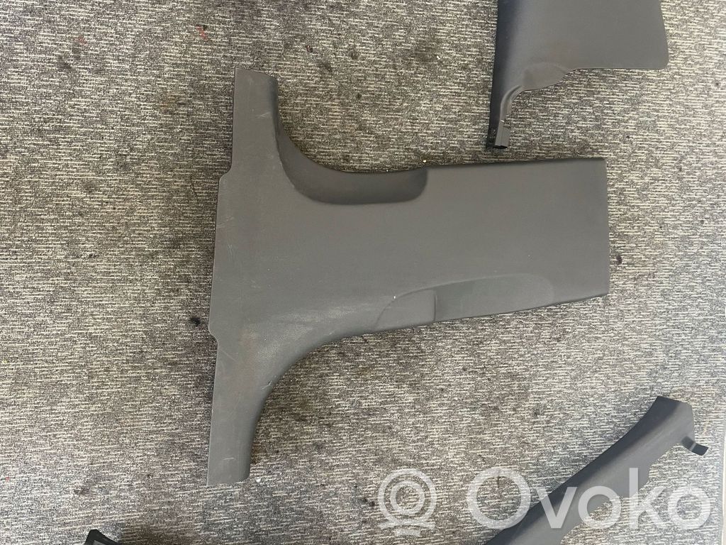 Schweller   4G8867768A