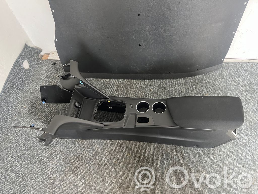 Renault Megane IV Consola central 