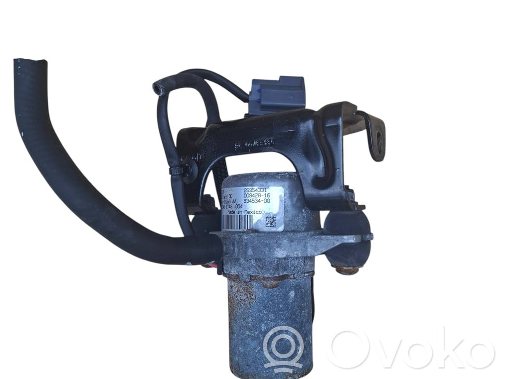 Opel Mokka Vacuum pump 