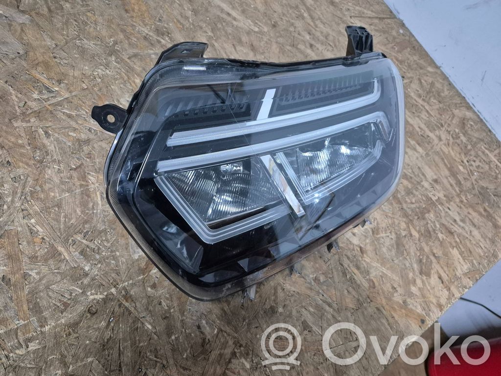 Lampa przednia   260602287R,4868452529