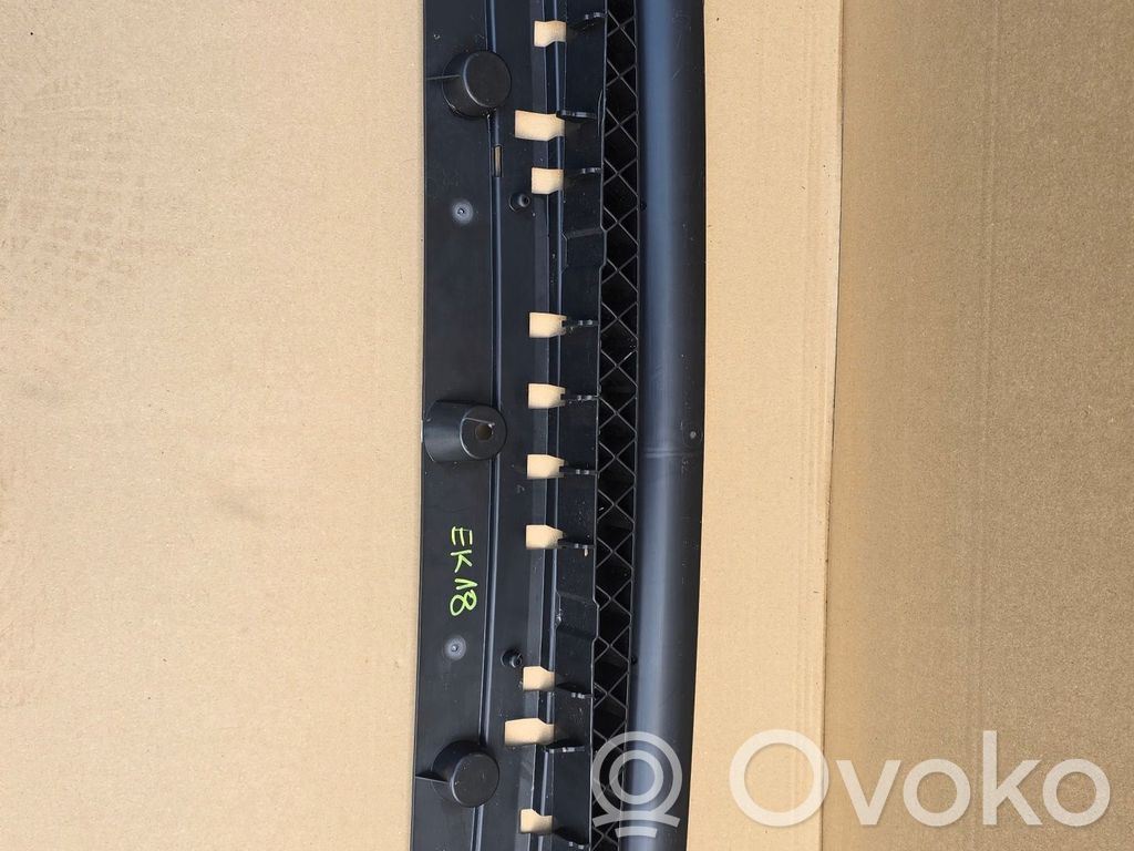 Audi E-tron GT Front bumper skid plate/under tray 