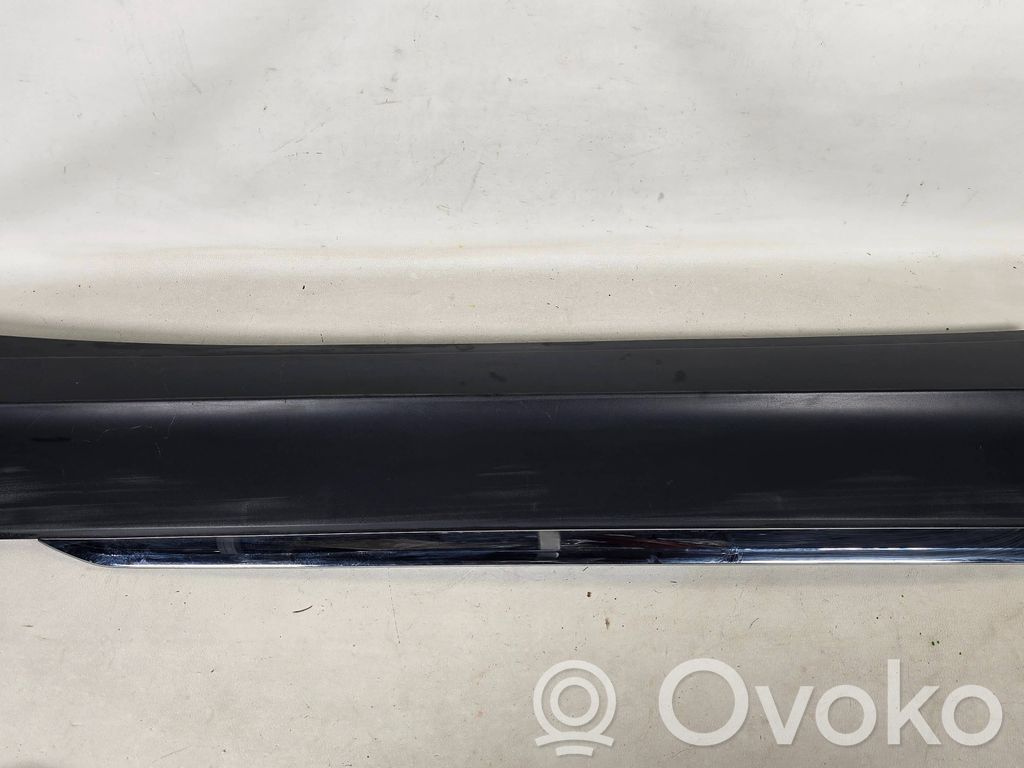 Volkswagen Tiguan Listwa drzwi przednich 