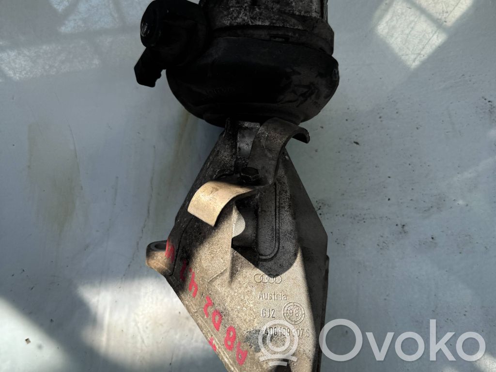 Audi A8 S8 D2 4D Engine mounting bracket 