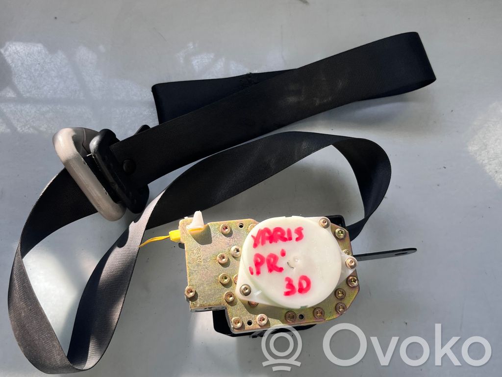Toyota Yaris Cinturón delantero 