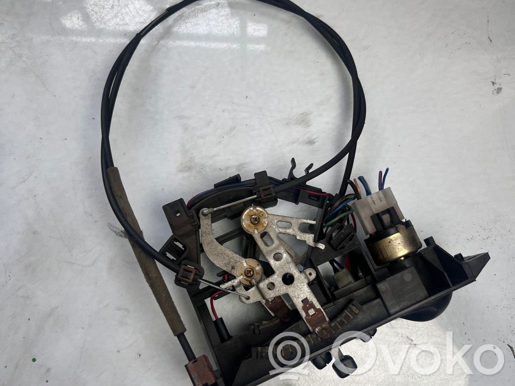 Mazda 121 Climate control unit 