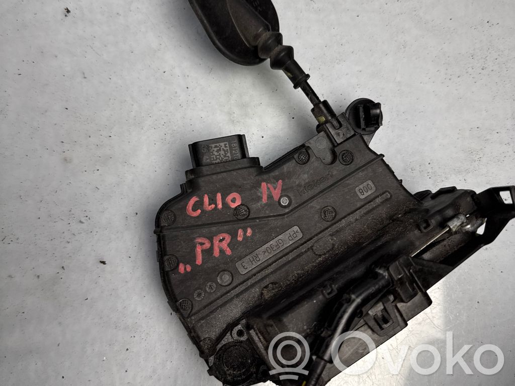Renault Clio IV Priekšpusē slēdzene 