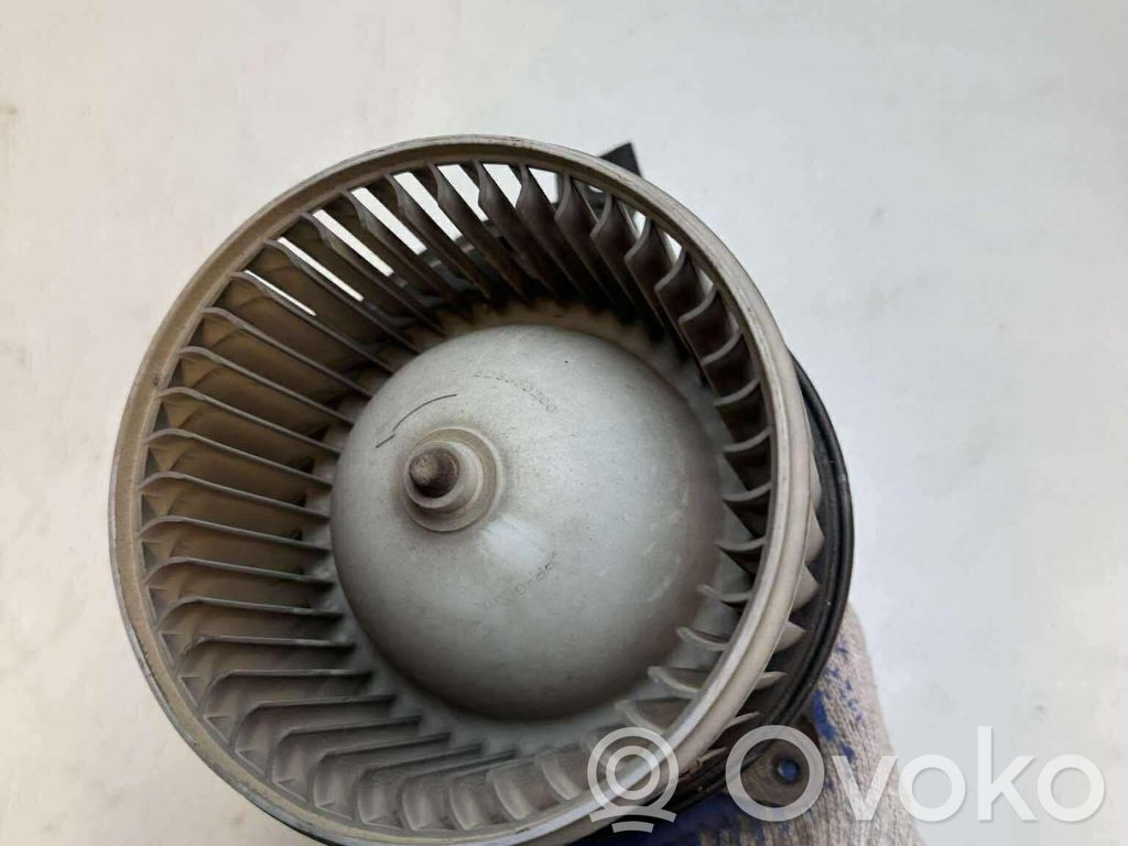 Mazā radiatora ventilators   18173010