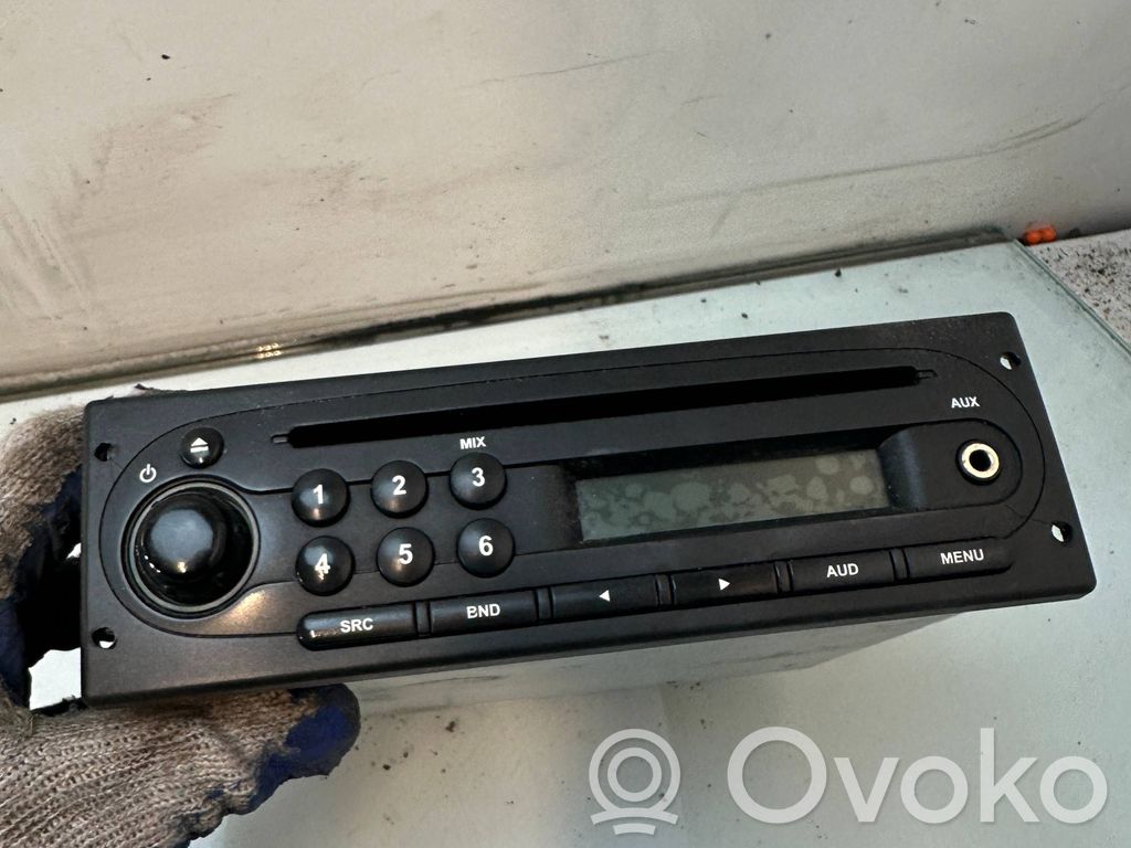 Dacia Sandero Unité principale radio / CD / DVD / GPS 