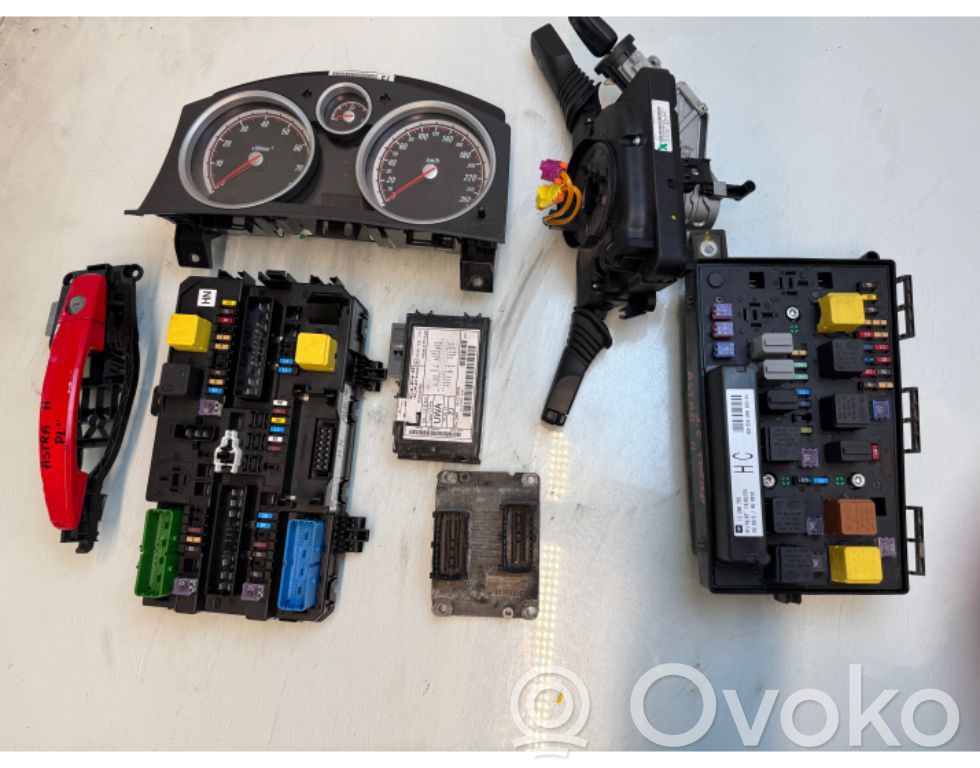Opel Astra H Engine control unit/module ECU 