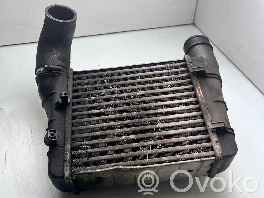 Audi A4 S4 B6 8E 8H Radiador intercooler 