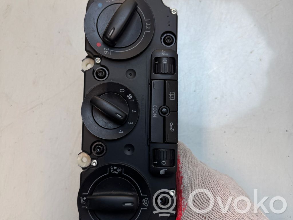 Volkswagen Golf Plus Climate control unit 