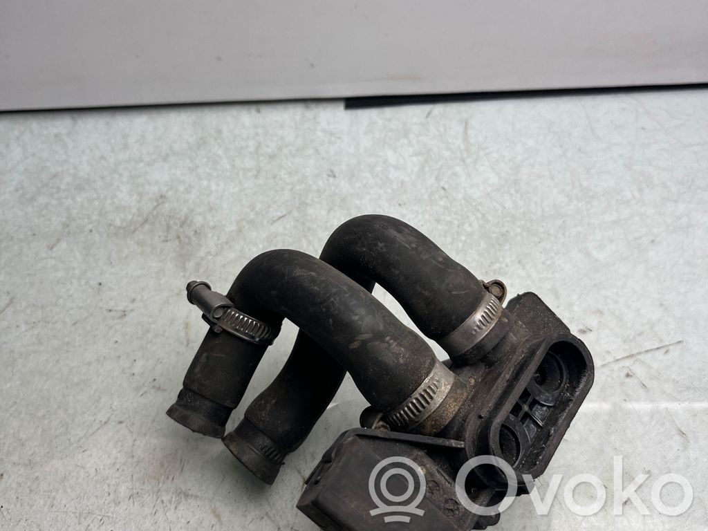 BMW 5 E39 Apsildes radiatora vārsts (-i) 