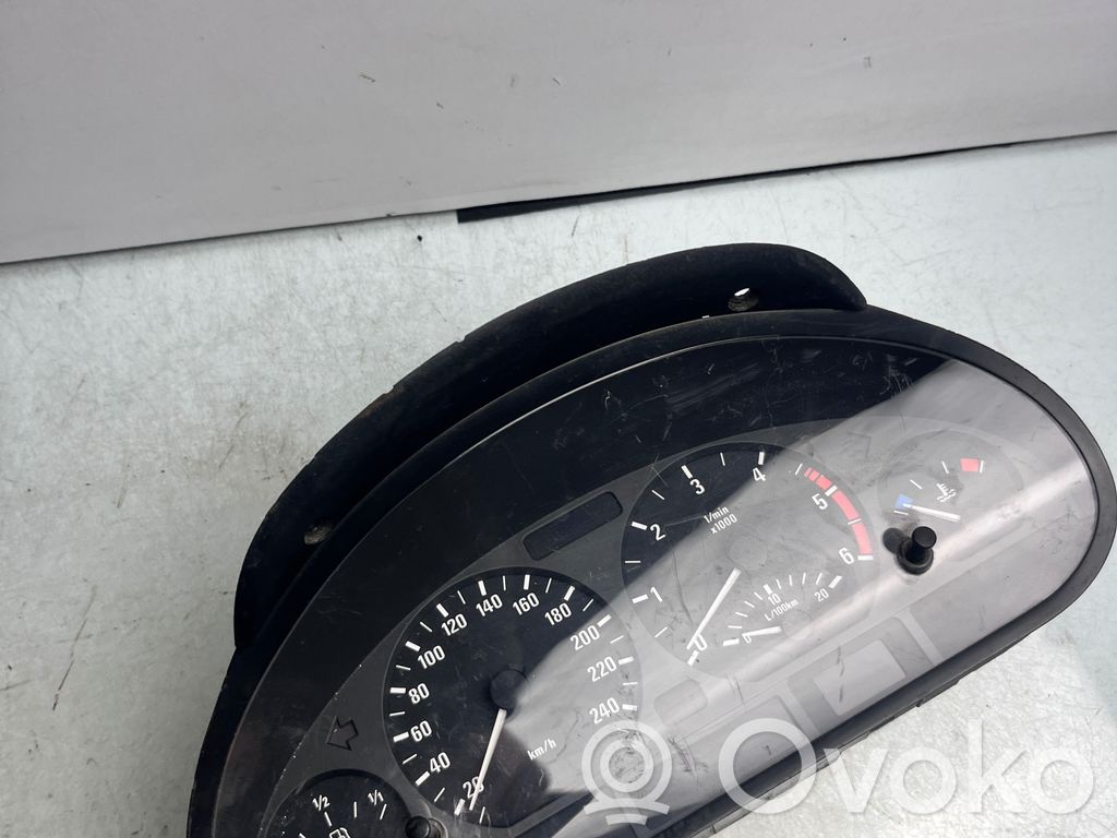 Speedometer (instrument cluster)   6906891,03500511490291,0263606272