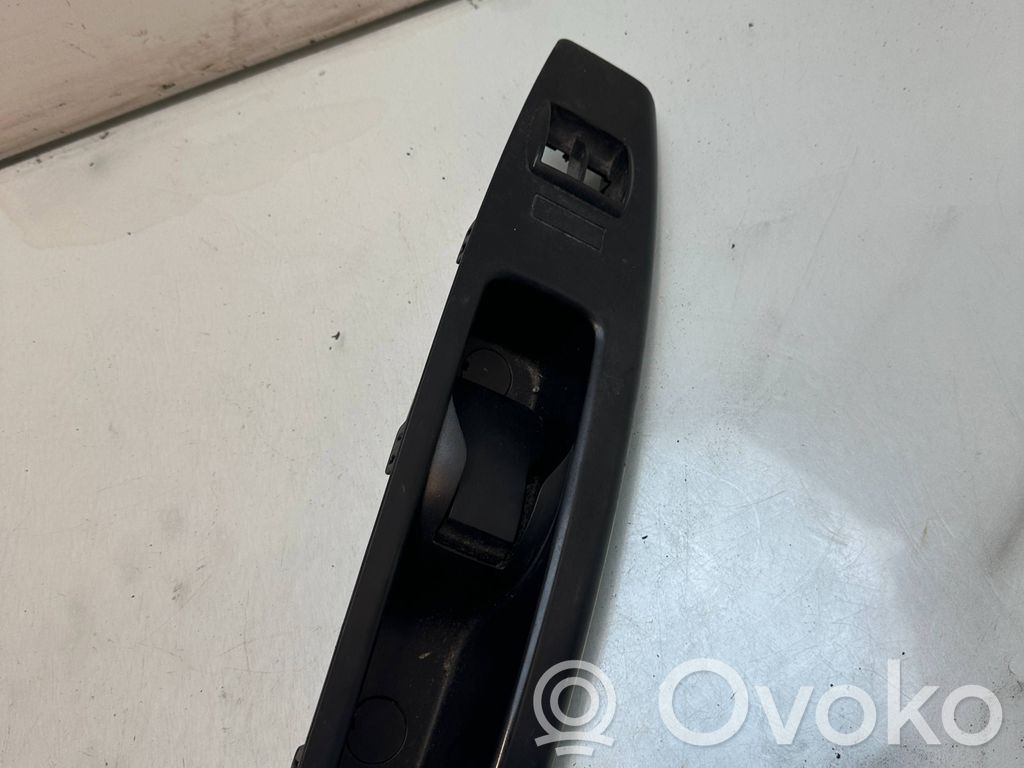 Fiat Doblo Electric window control switch 