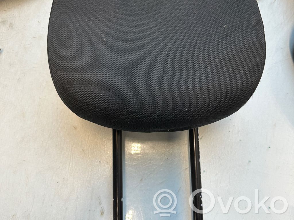 Renault Megane III Priekšējā sēdekļa galvas balsts 