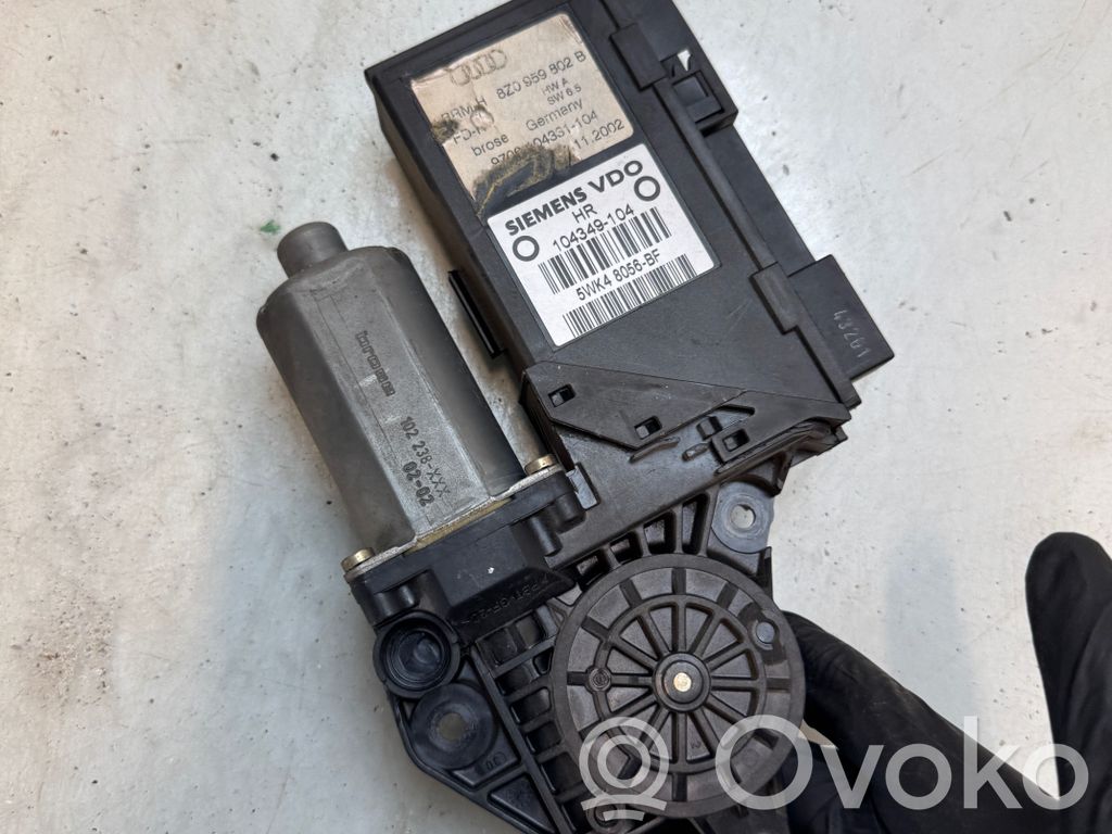 Audi A2 Galinis varikliukas langų pakėlėjo 