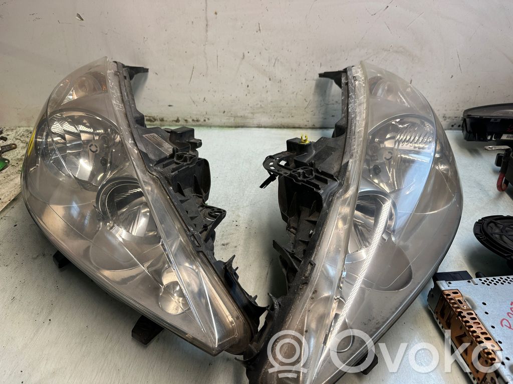 Scheinwerfer   9649986180