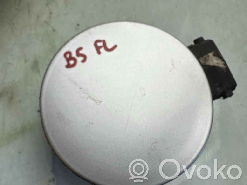 Volkswagen PASSAT B5.5 Tankdeckel Tankklappe 
