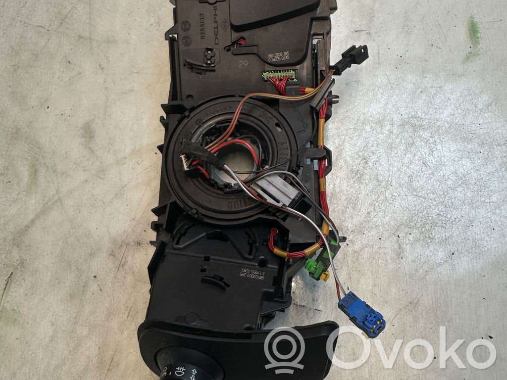 Renault Clio III Otros interruptores/perillas/selectores 