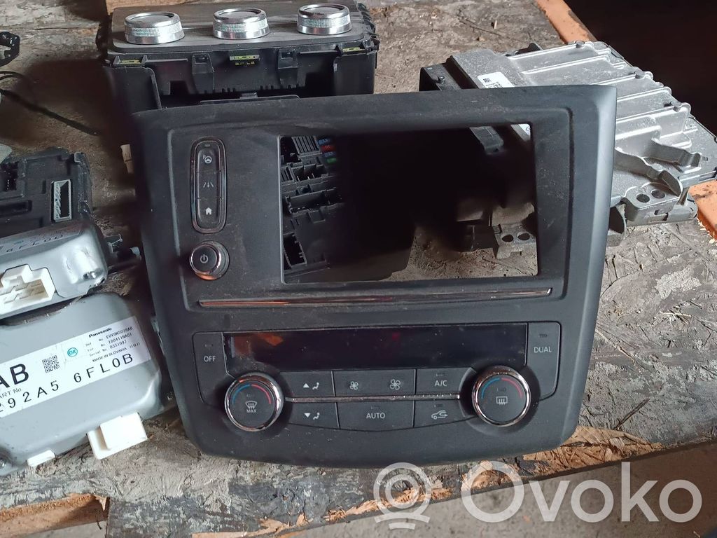 Renault Kadjar Panel klimatyzacji 