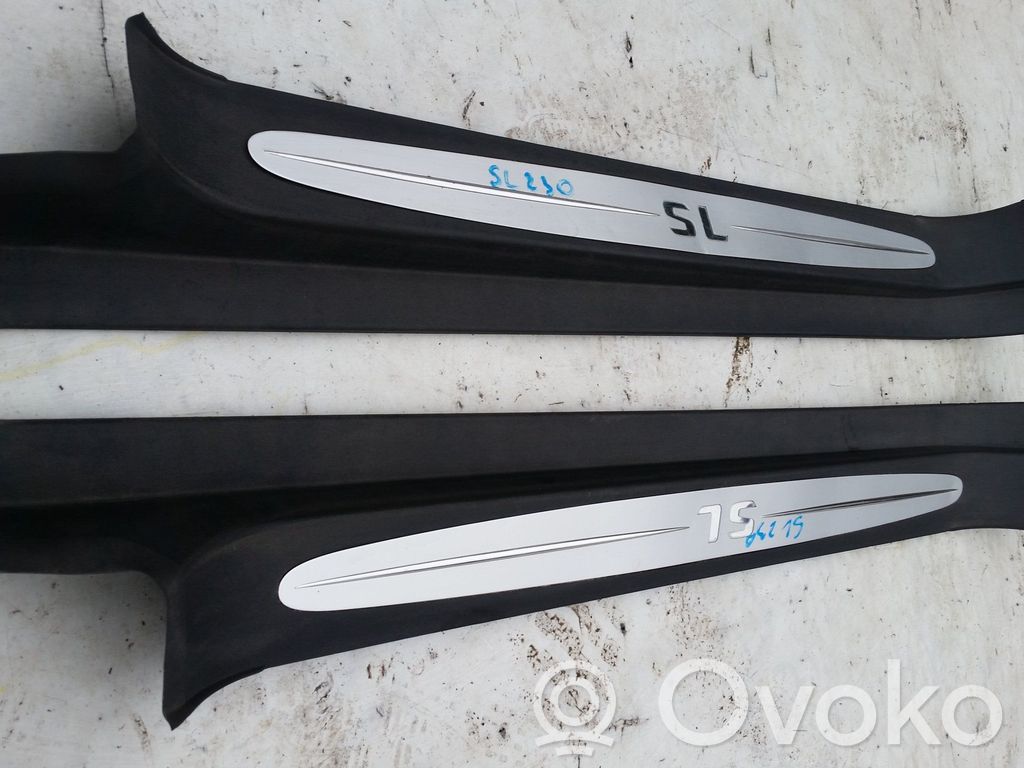 Volvo S70  V70  V70 XC sill trim set (inner) 