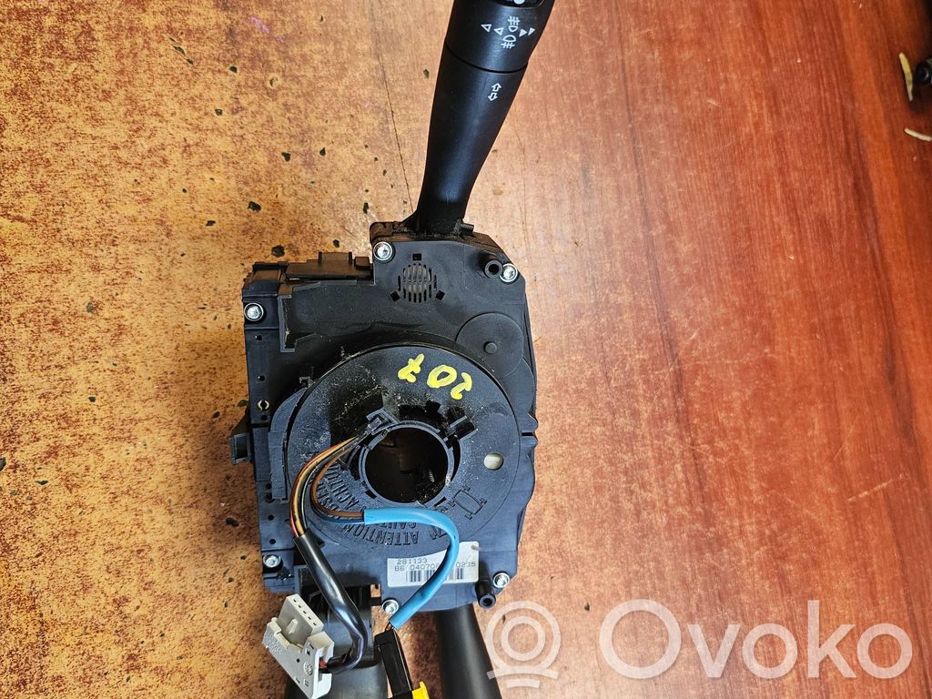 Peugeot 207 Leva/interruttore dell’indicatore di direzione e tergicristallo 