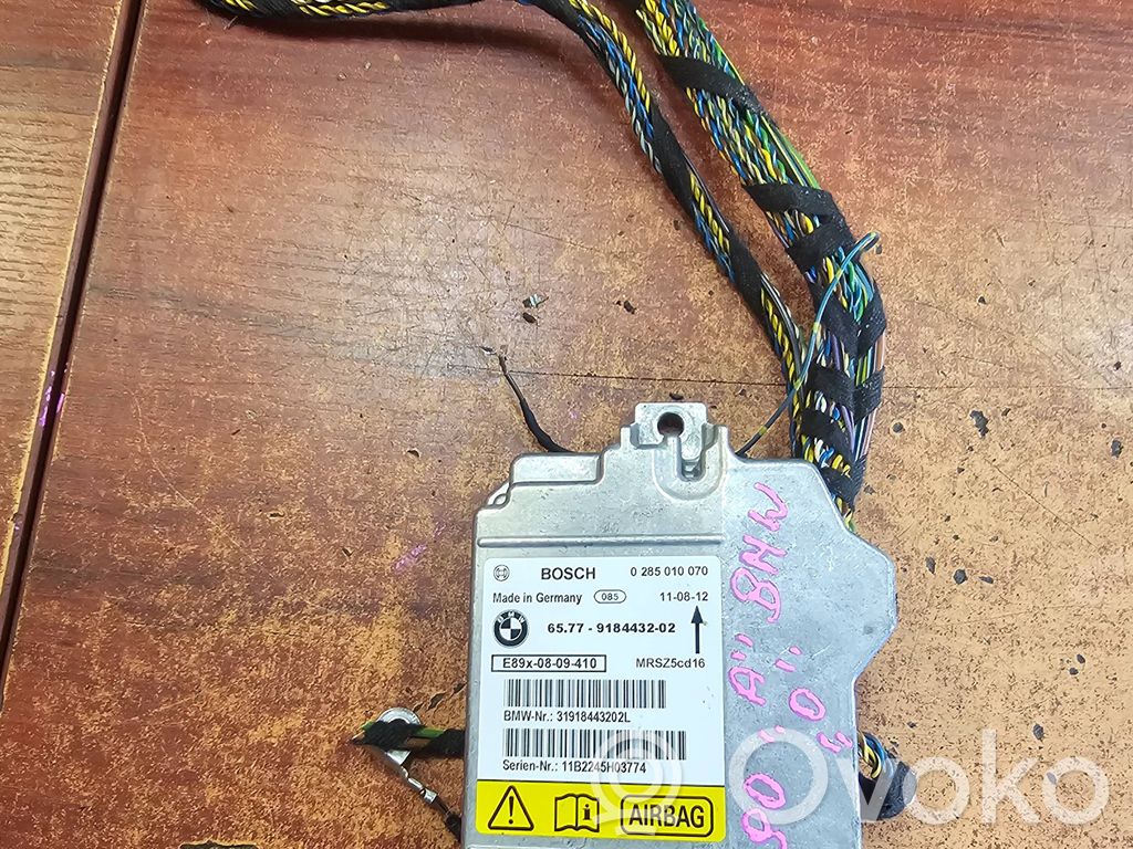 Module de contrôle airbag   0285010070,9184432,MRSZ5CG16