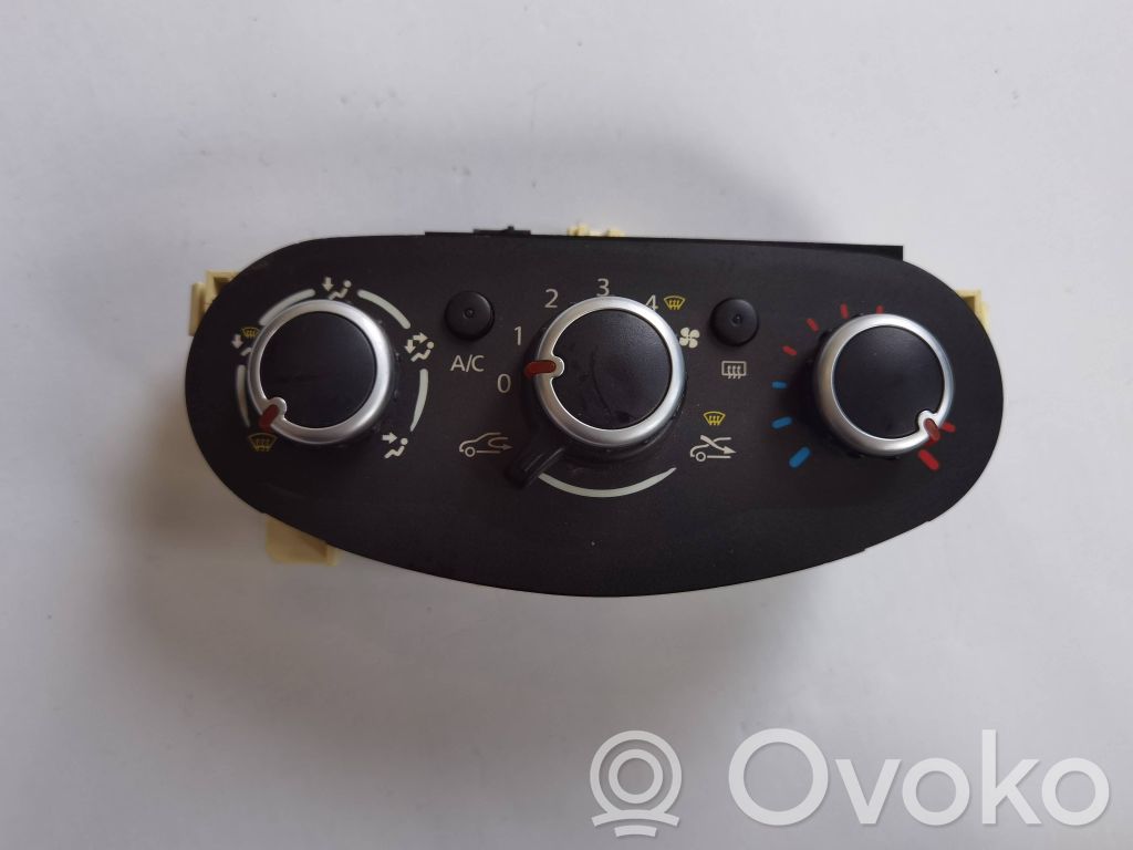 Renault Twingo III Climate control unit 