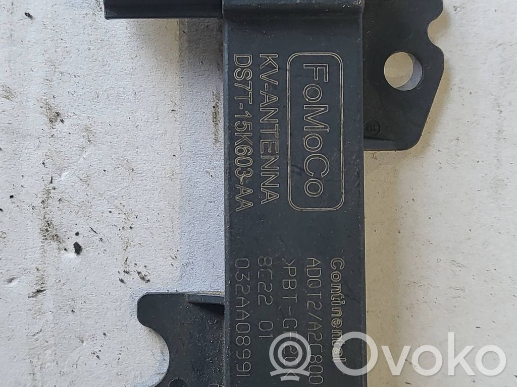 Antenos stiprintuvas   DS7T15K603AA,032AA08991