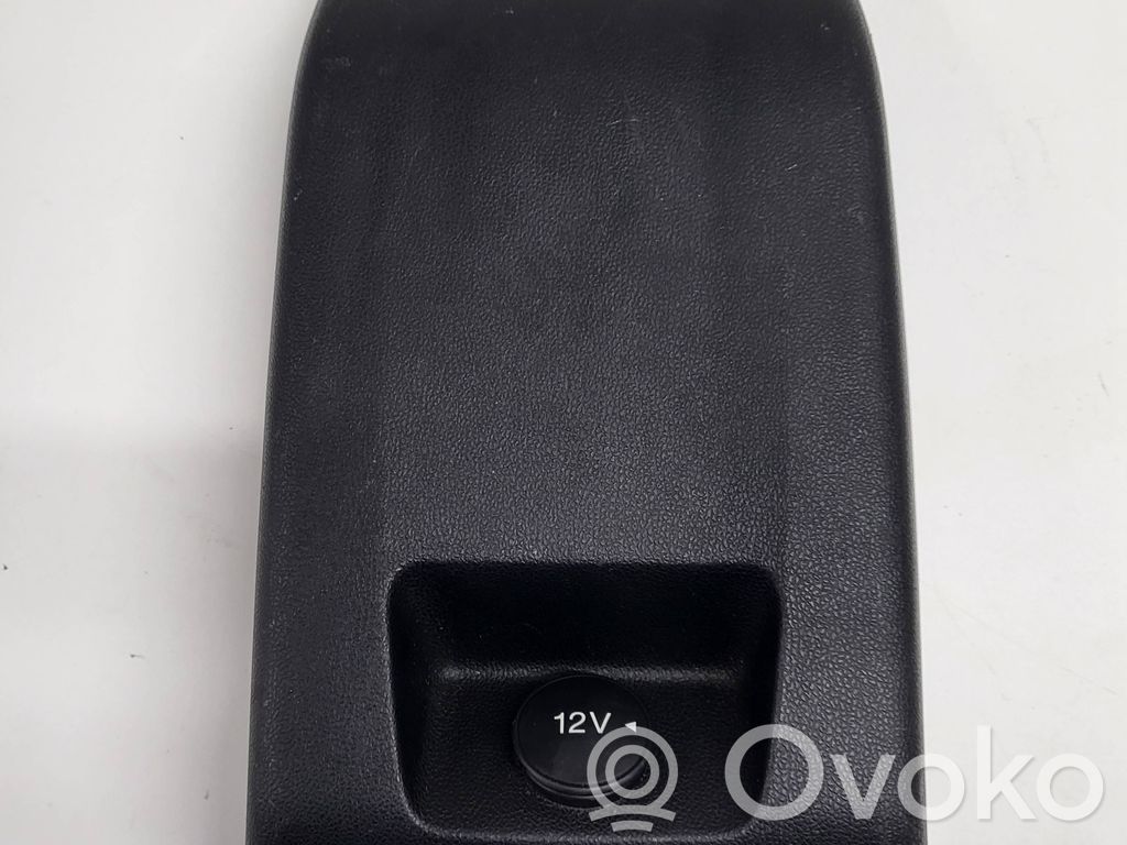 Ford Focus Presa 12V (posteriore) 