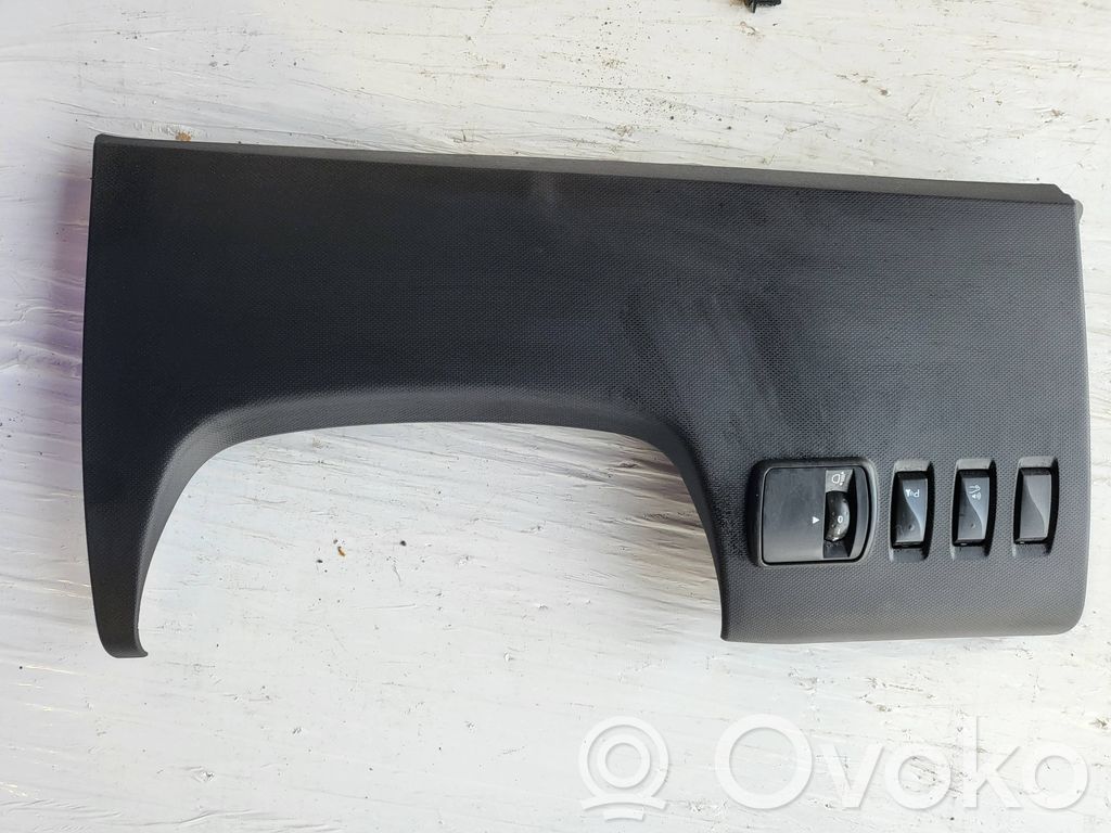 Renault Twingo III Dashboard lower bottom trim panel 