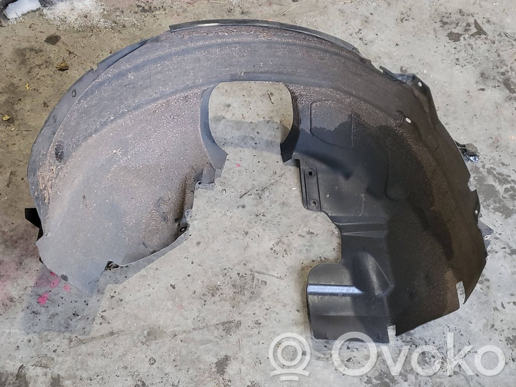 Ford C-MAX II Nadkole przednie 