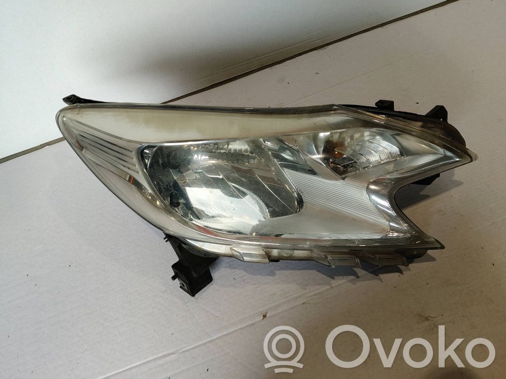 Nissan Note (E12) Headlight/headlamp 
