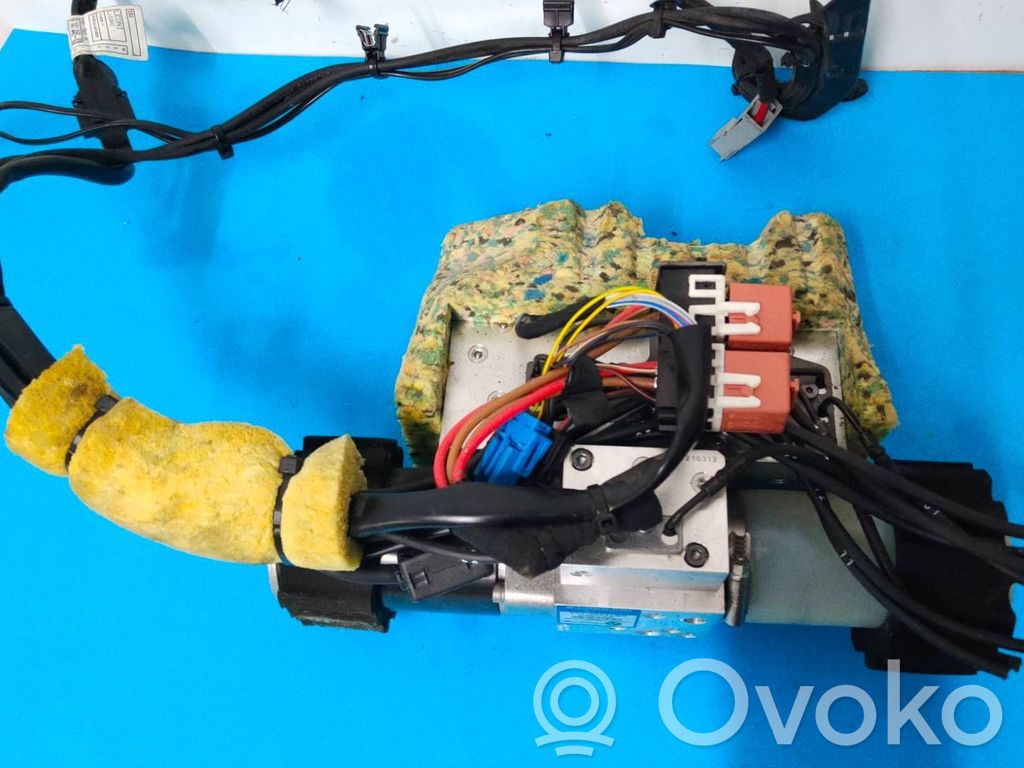 BMW 3 E92 E93 Avattavan katon hydraulipumppu 