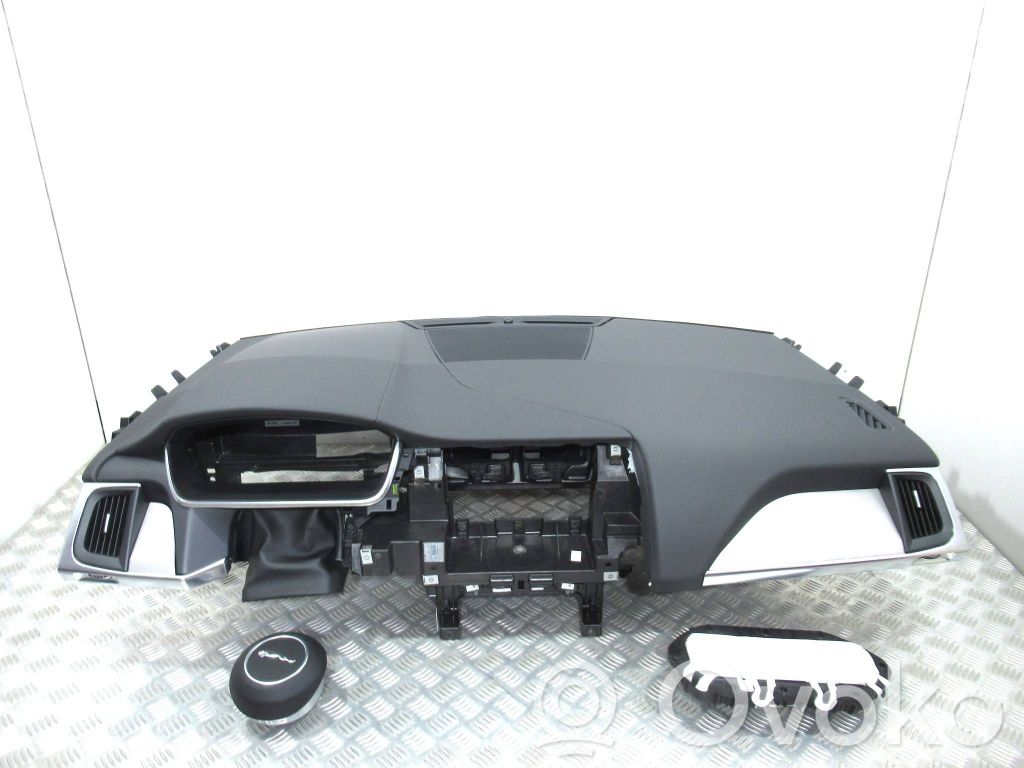 Jaguar I-Pace Panelė 