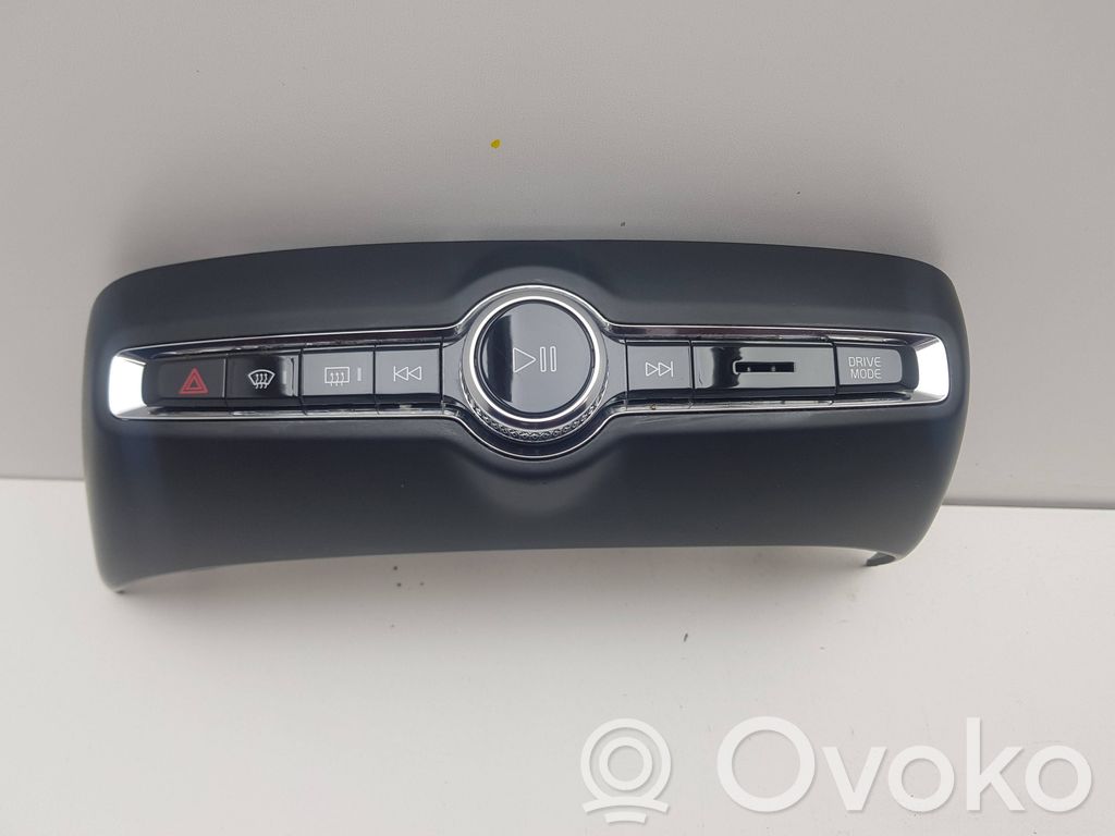 Volvo XC60 Head unit multimedia control 