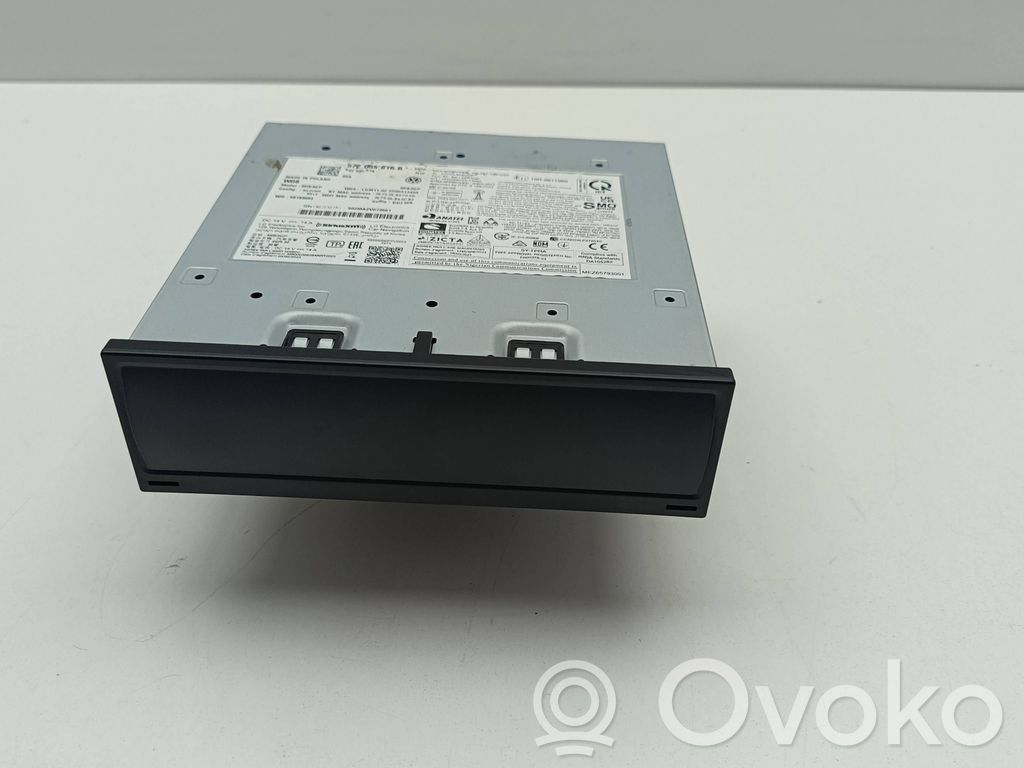 Volkswagen PASSAT B9 Panel / Radioodtwarzacz CD/DVD/GPS 