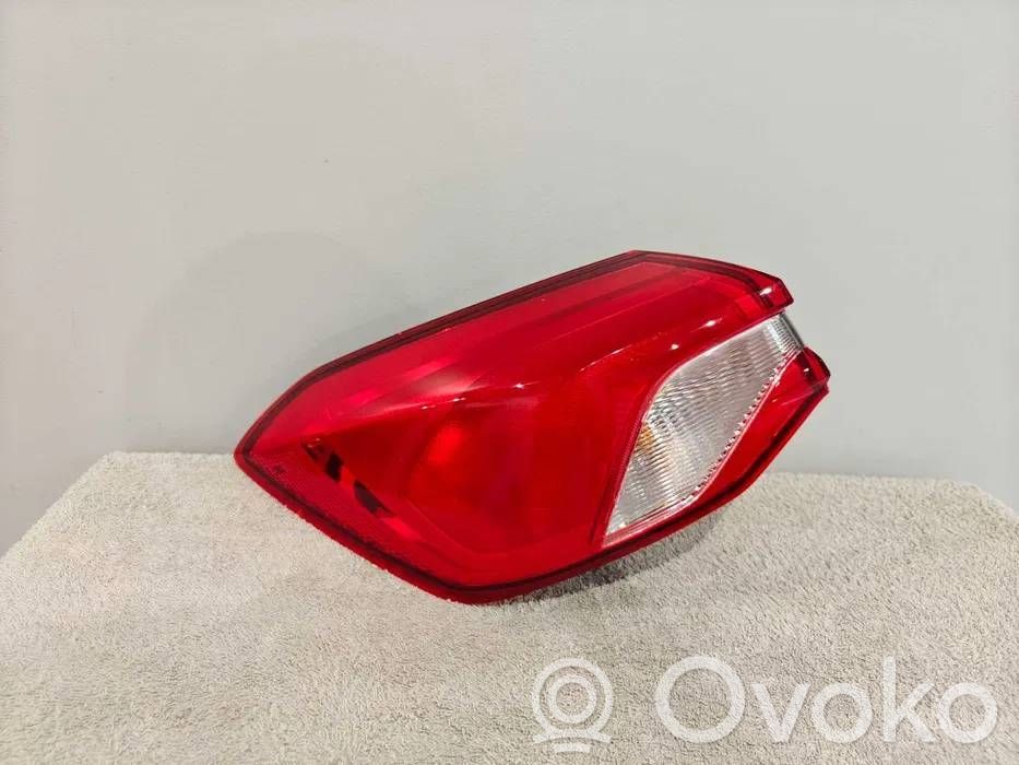 Ford Focus Galinis žibintas kėbule 