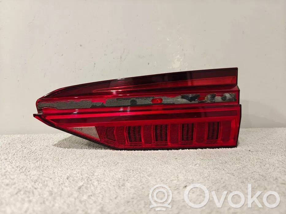 Lampa tylna   4K5945094,A046318,64450211S