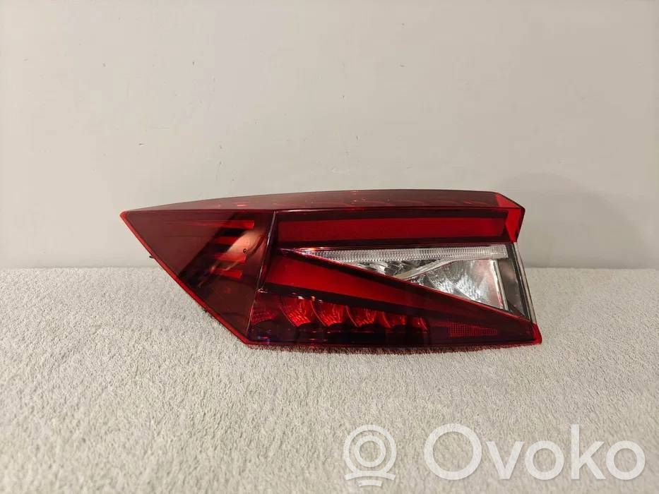 Lampa tylna   5LA945207C,10069900