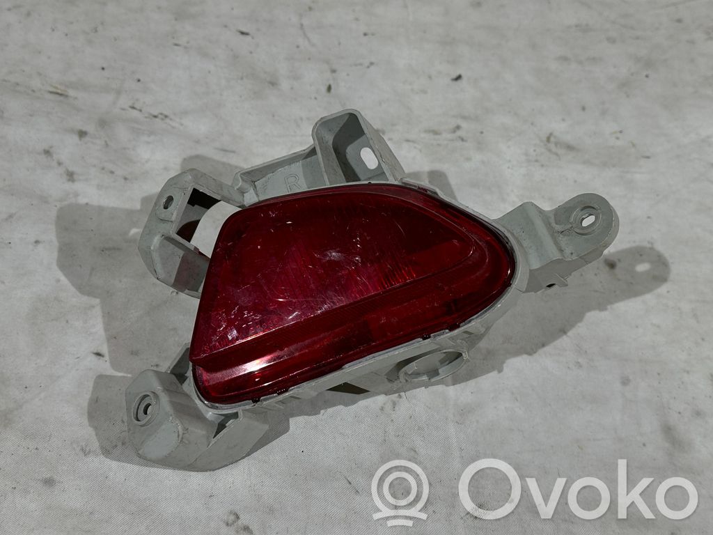 Mazda 2 Takaluukun valon lasit 